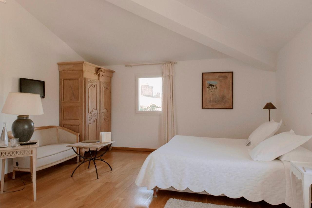 Hotel Auberge La Feniere - Les Collectionneurs Cadenet Ruang foto